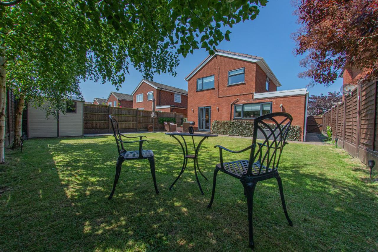 Styche View, Beautiful 4 Bedroom Home Available Market Drayton Exterior foto